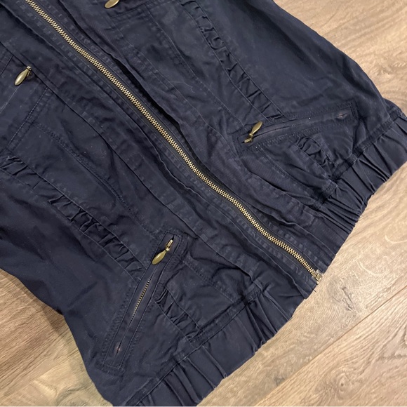 Christopher & Banks Vest Size Medium Blue Full Zip - Picture 3 of 5